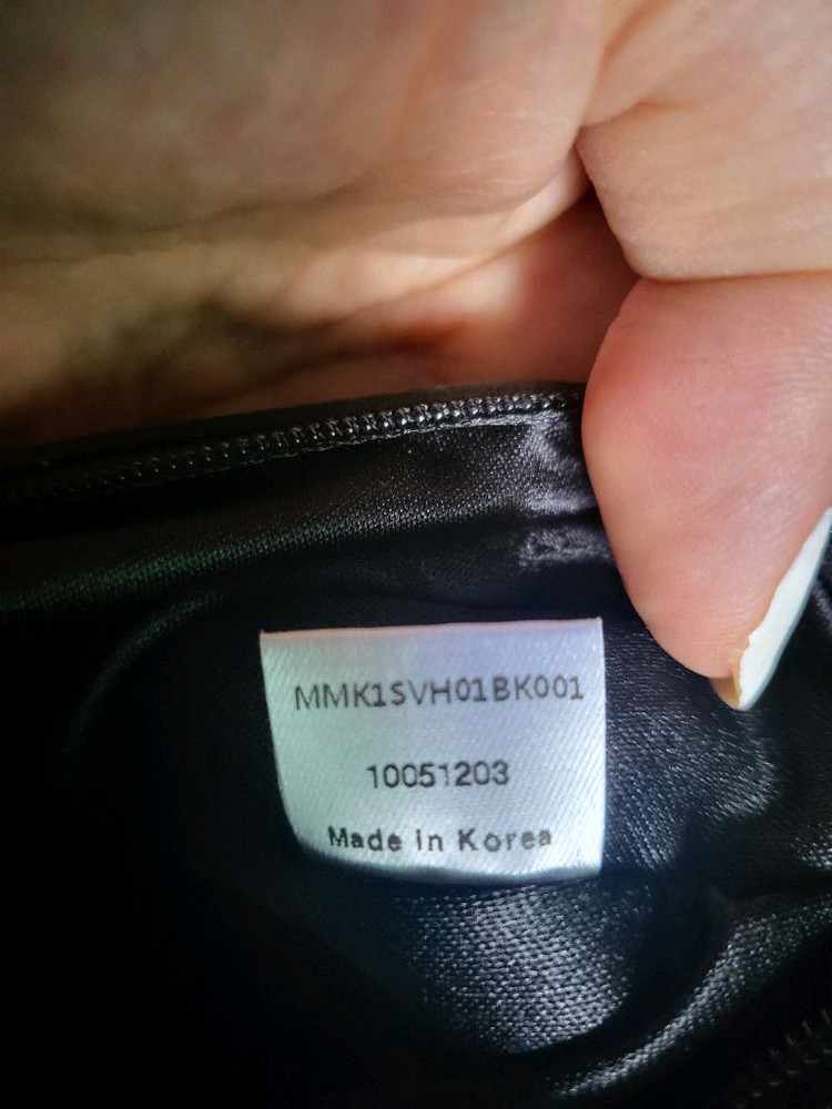 MCM 한정판 혼슈탄튜리스 스터드백팩 이미지