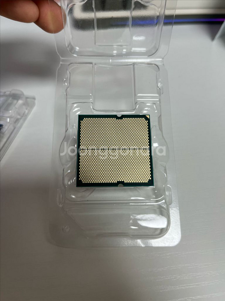 AMD 라이젠 7500F CPU--1