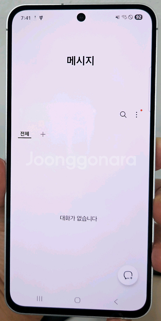 갤럭시 S24FE 특S급 팝니다.신용확실--1
