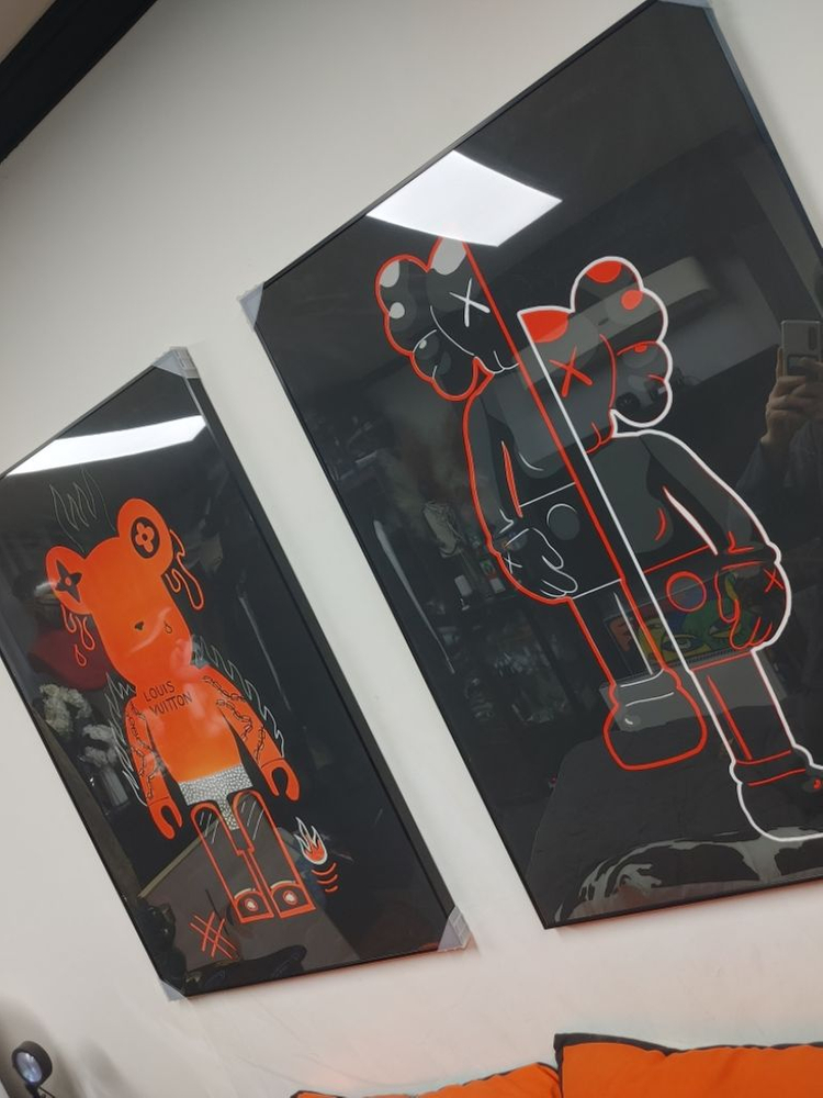 루이비통 베어브릭 카우스 피규어 대형 그림 액자 소품--4
