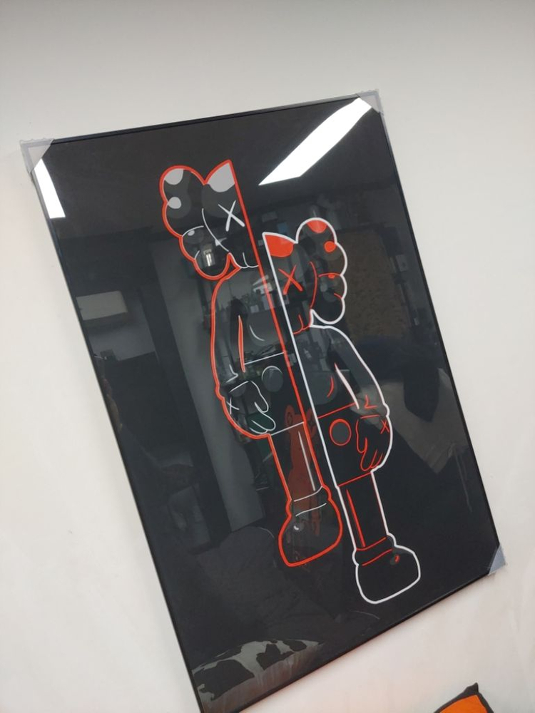 루이비통 베어브릭 카우스 피규어 대형 그림 액자 소품--9