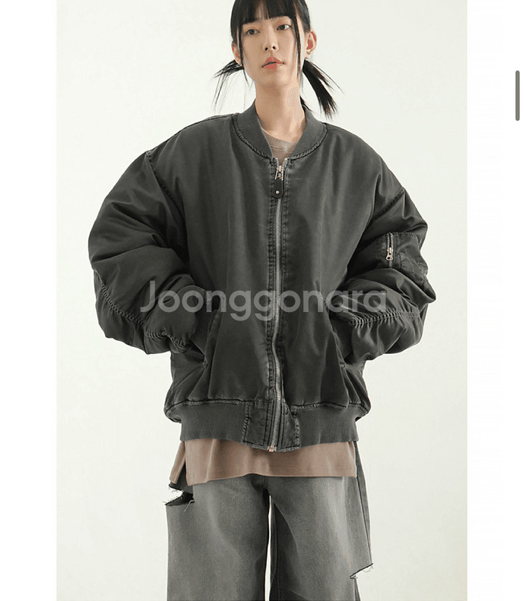 UNISXE 피그먼트 MA-1 퀄팅 점퍼--2