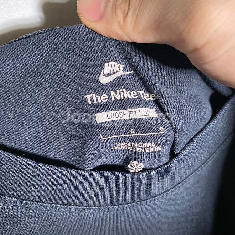 루즈핏 L)나이키 여성 프린팅 반팔 티셔츠--2