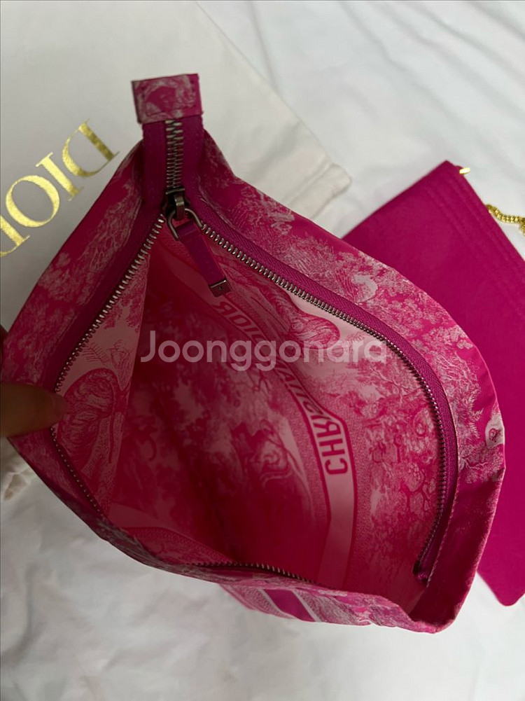 디올 DiorTravel 리비에라 지퍼 파우치--3