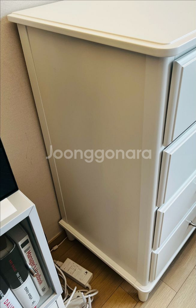 이케아 튀세달 4칸 서랍장 화이트--3