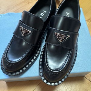 프라 로퍼 38