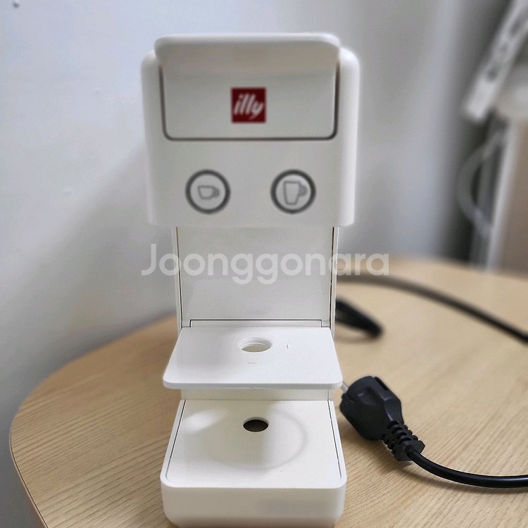 일리 커피머신 y3.3 화이트--0