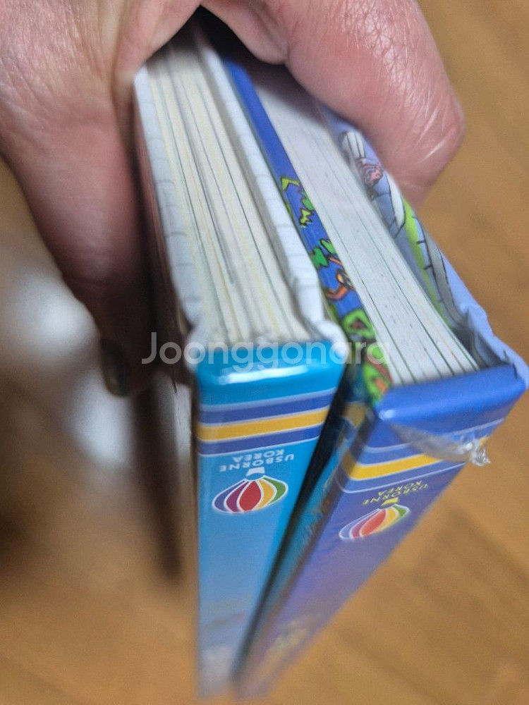 어스본 플랩북 개봉안한 새상품--4