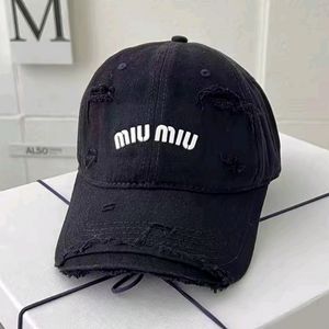 미우미우 모자/가품