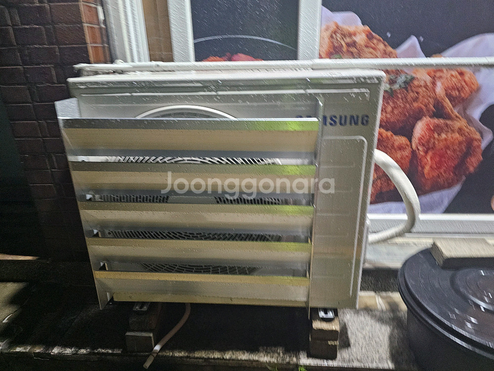 삼성 무풍벽걸이 에어컨--1