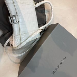 발레시아가탑핸들