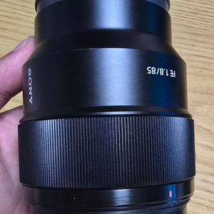 소니 FE85mm f1.8 판매합니다!