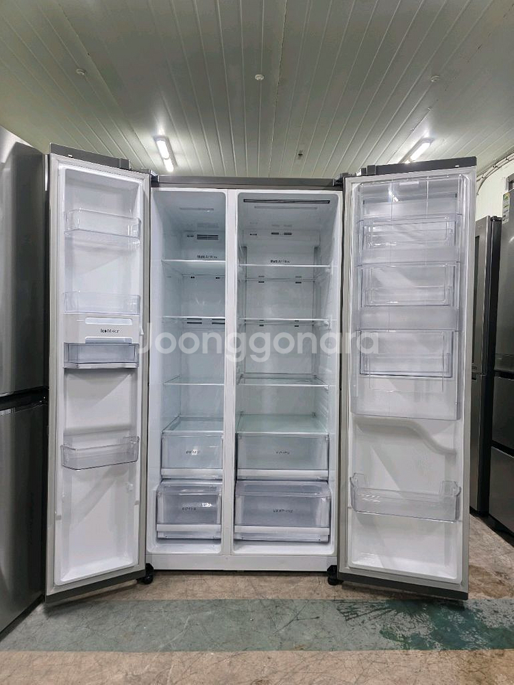 LG 메탈 매직스페이스홈바 양문형냉장고821리터--2