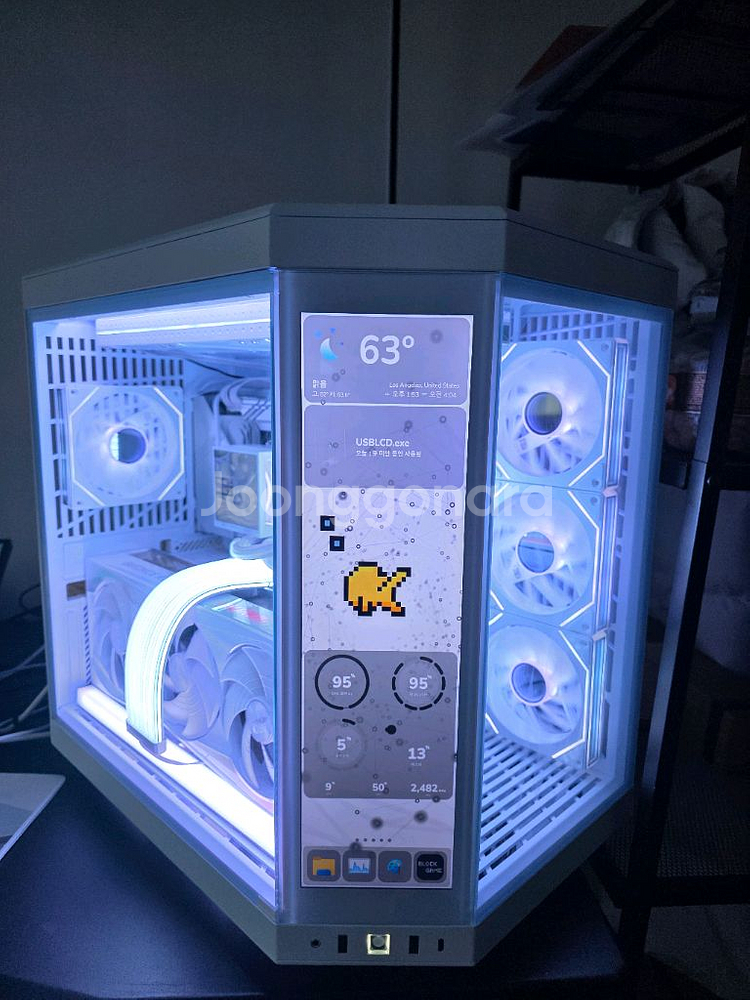 9950X3D RTX5090 마스터본체 급매--1