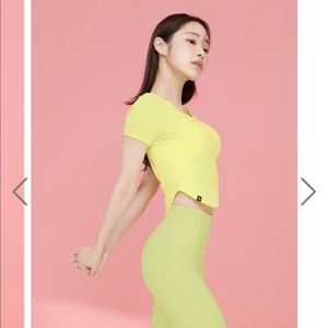 젝시믹스 반팔 L(젤라라이트 라운드 크롭탑)