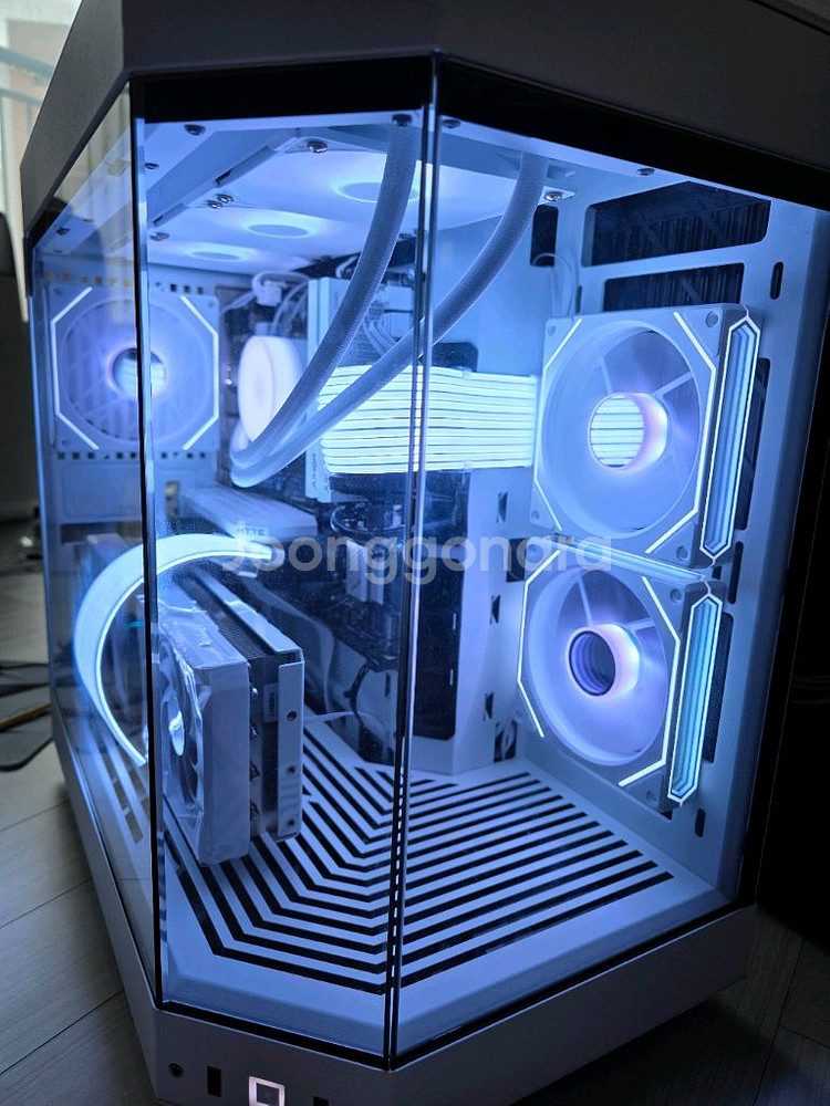 9600X 5060TI 본체팝니다--1