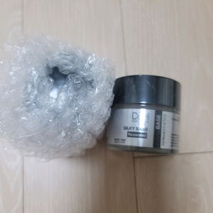 더메스테릭스 실키베이스 미개봉새상품