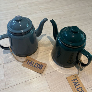 팔콘(Falcon) 법랑 티포트 1L 새상품 판매해요