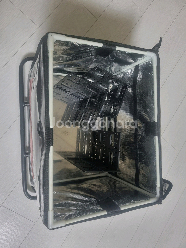 배달가방 50리터 자석파티션3개 안장받침틀 풀셋팅 팝니--1