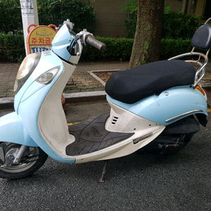 주차용으로만 사용한 sym 미오50