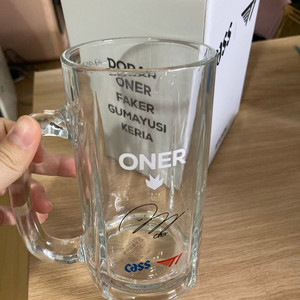 카스t1 맥주잔 오너>>>페이커 교환 원합니다