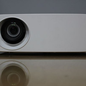 파나소닉 PT-VX600 5500안시 중고빔프로젝터