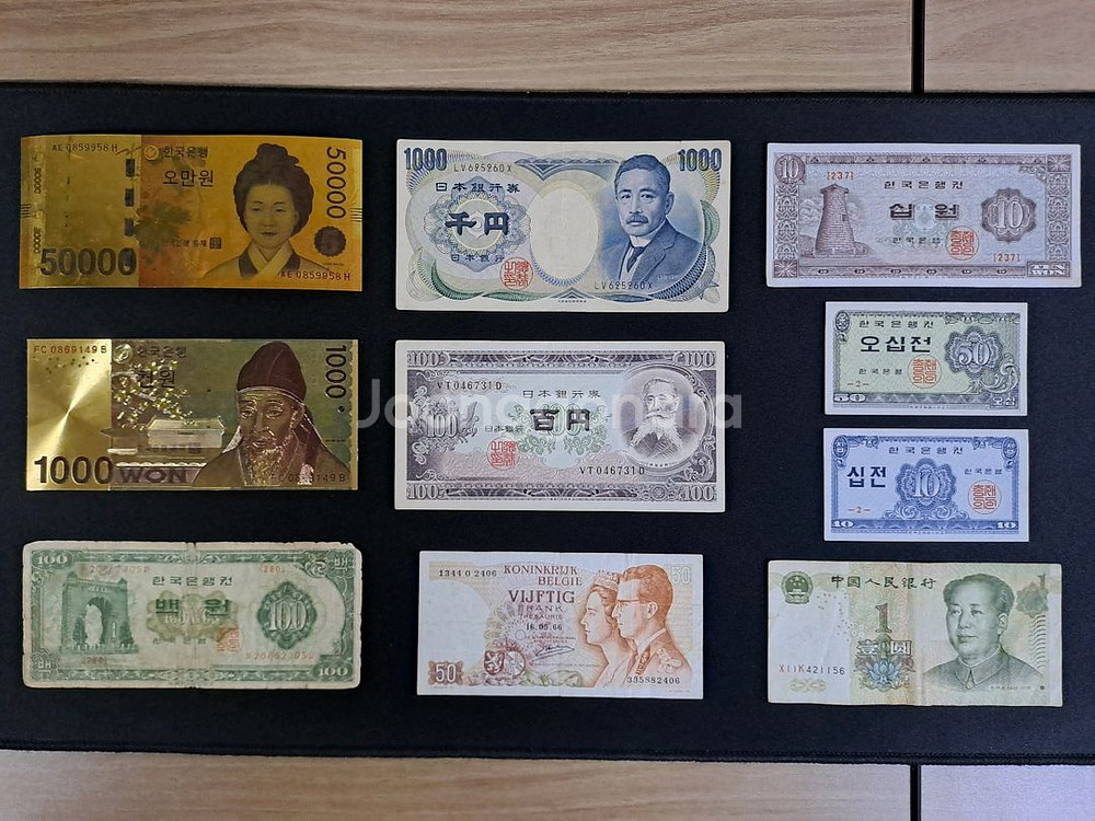 외국 동전 및 지폐, 옛날 동전 및 지폐--2
