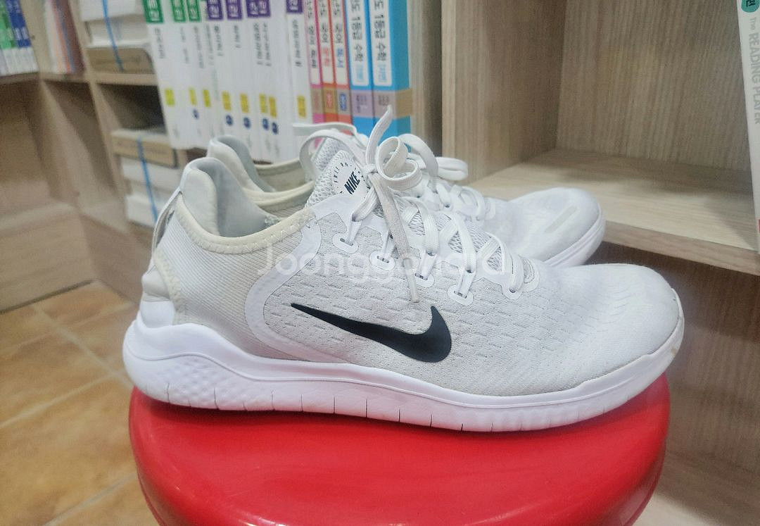 나이키 프리런 265--0