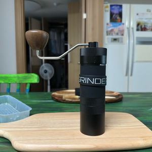 브루소 SP 커피 그라인더 수동 핸드밀