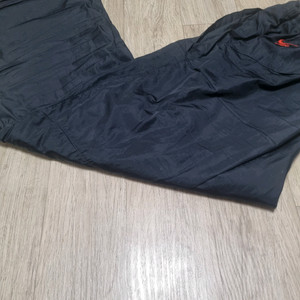 나이키. 트레이닝 팬츠블랙. . XL