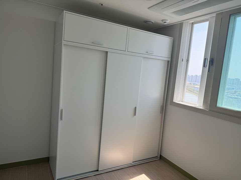 슬라이딩 옷장 판매--3