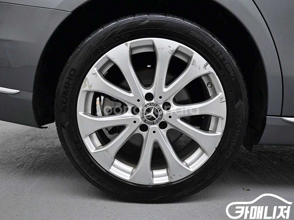 [벤츠]E-클래스 W213 E220d 4MATIC 익스--4