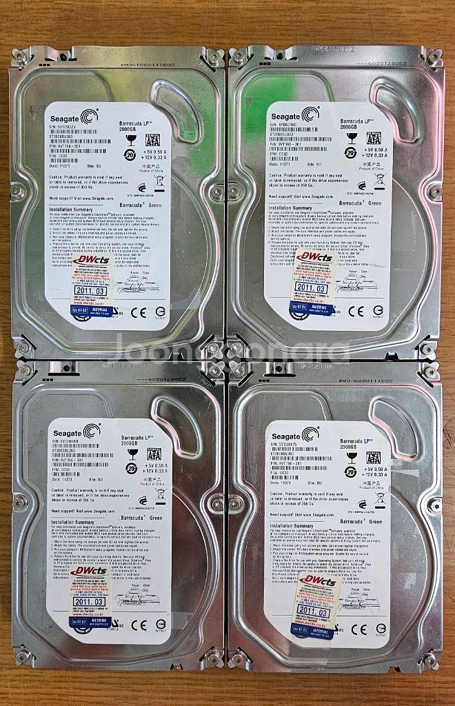 Seagate 2TB HDD 4개일괄--0