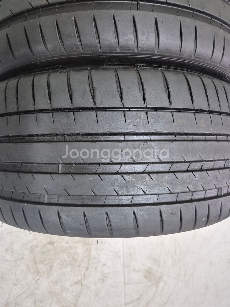 미쉐린 파일럿 스포츠4S 255 35 20 / 2553--2