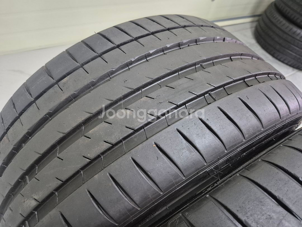 미쉐린 파일럿 스포츠4S 255 35 20 / 2553--5