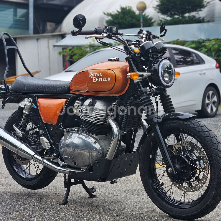 인터셉터650 19년식 2만3천 판매합니다.--0