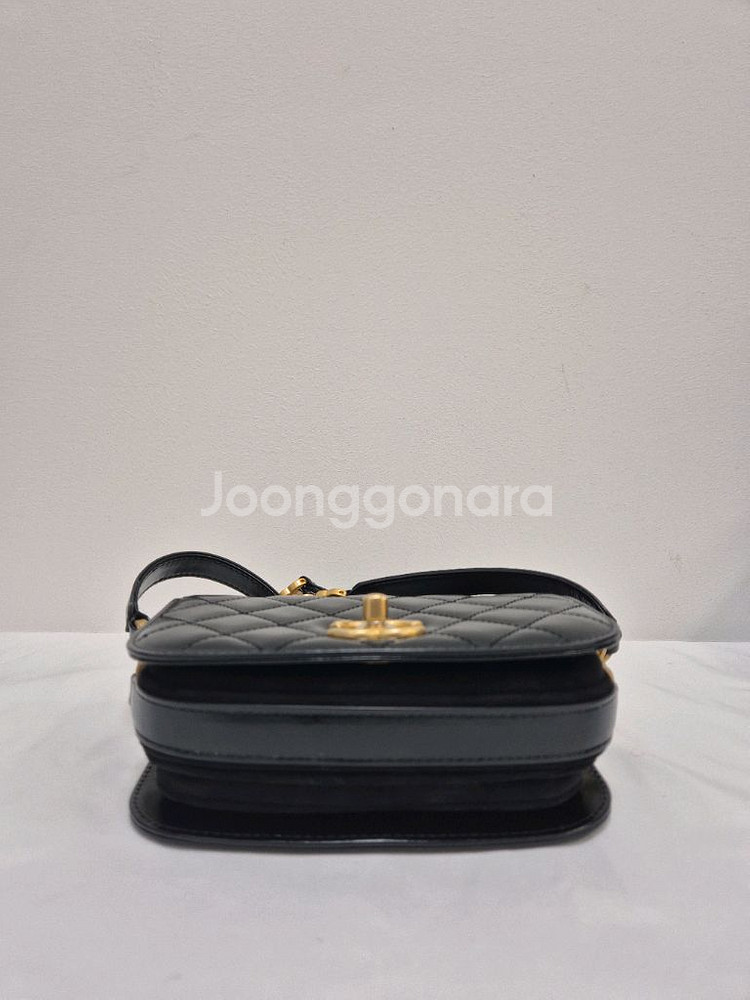 샤넬 AS 3402 미니블랙 메신저백--6
