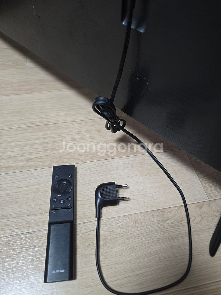 삼성 uhd 43인치 티비--1