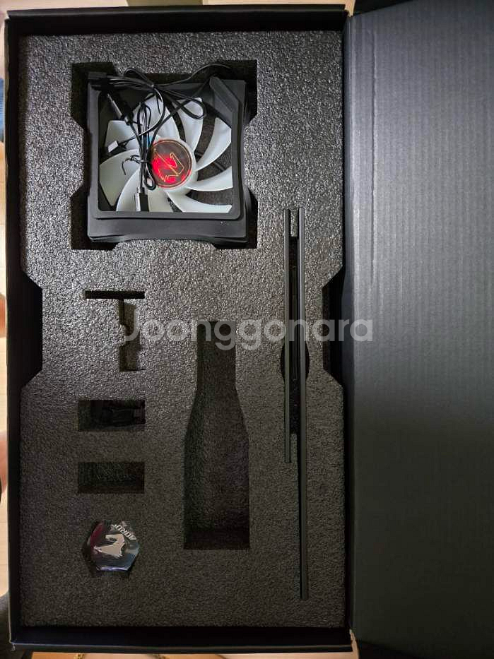 rtx5080 aorus master 블랙--4