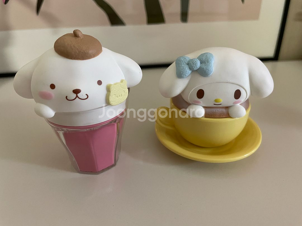 산리오 라떼아트 케이스 마이멜로디 폼폼푸린 2종 일괄--2