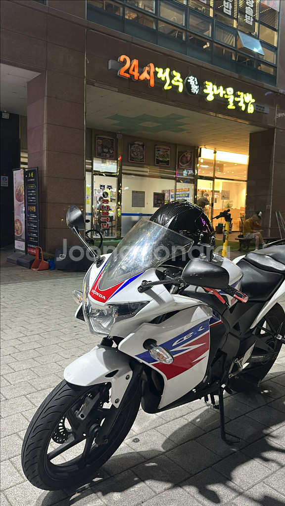 cbr125 계좌할부로 구합니다--0