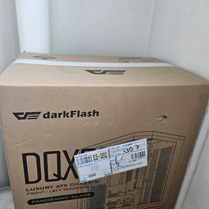 (급처)다크플래쉬 DQX80 ARGB BTF (화이트)