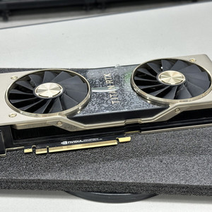 Nvidia GeForce RTX Titan 24GB
