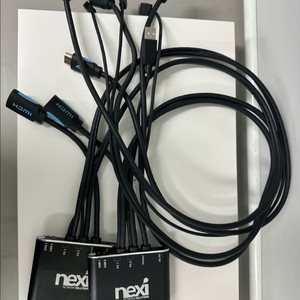 nexi KVM 스위치 2개
