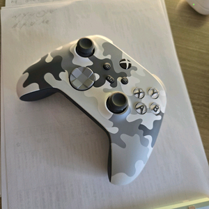 Xbox 게임패드 합니다
