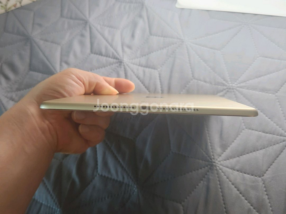 iPad Air2 Gold 64G A급 넷플머신--6