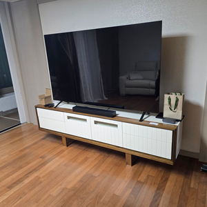tv 에델거실장 완전 새거 가져가세요~!