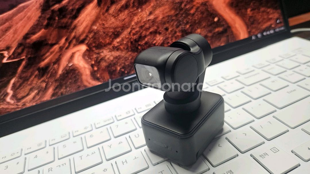 insta360 Link 4k--0