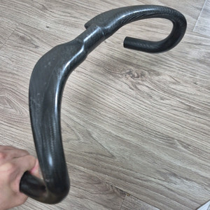 룩 제드 카본 트랙바 판매합니다