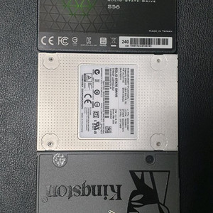 ssd 240gb 2장, 256gb 1장 일괄